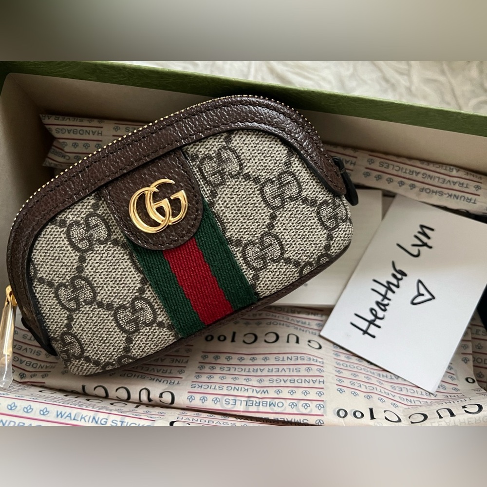 RARE Gucci dome key pouch 🦄